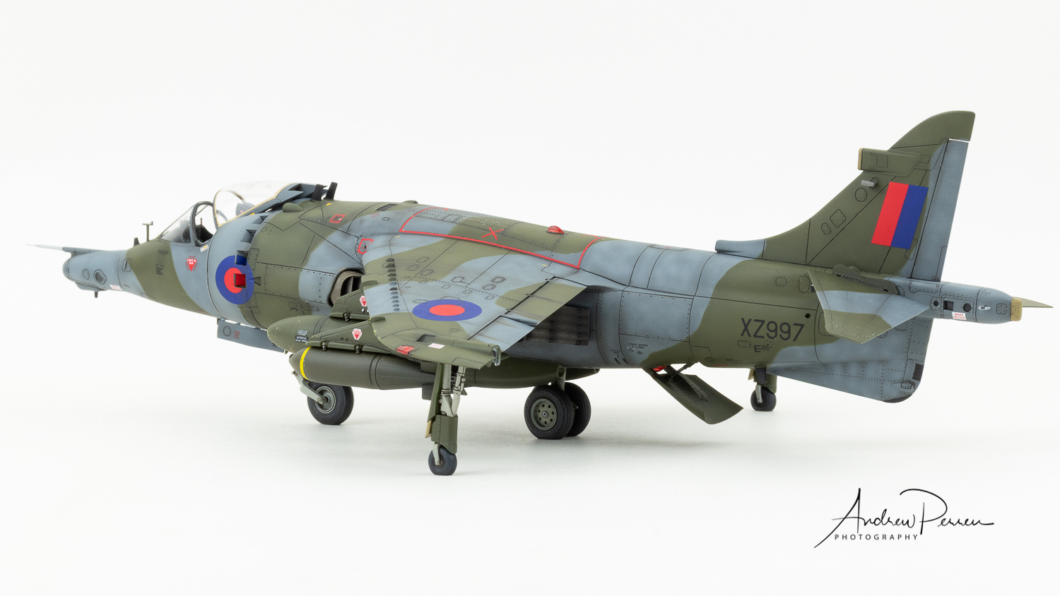 Andrew Perren’s 1/48  Kinetic Harrier GR3