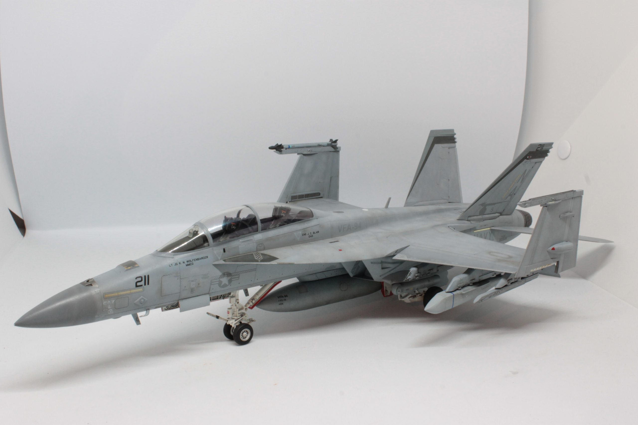 MENG 1/48 F/A-18F by John Davey