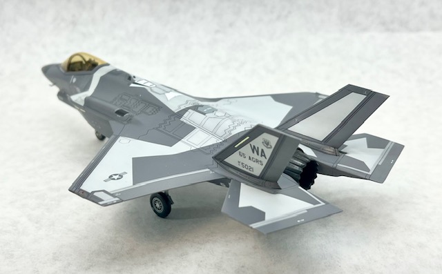1/72 Hasegawa F-35A, Ken Cox